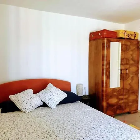 By The Church On Apartment Olib